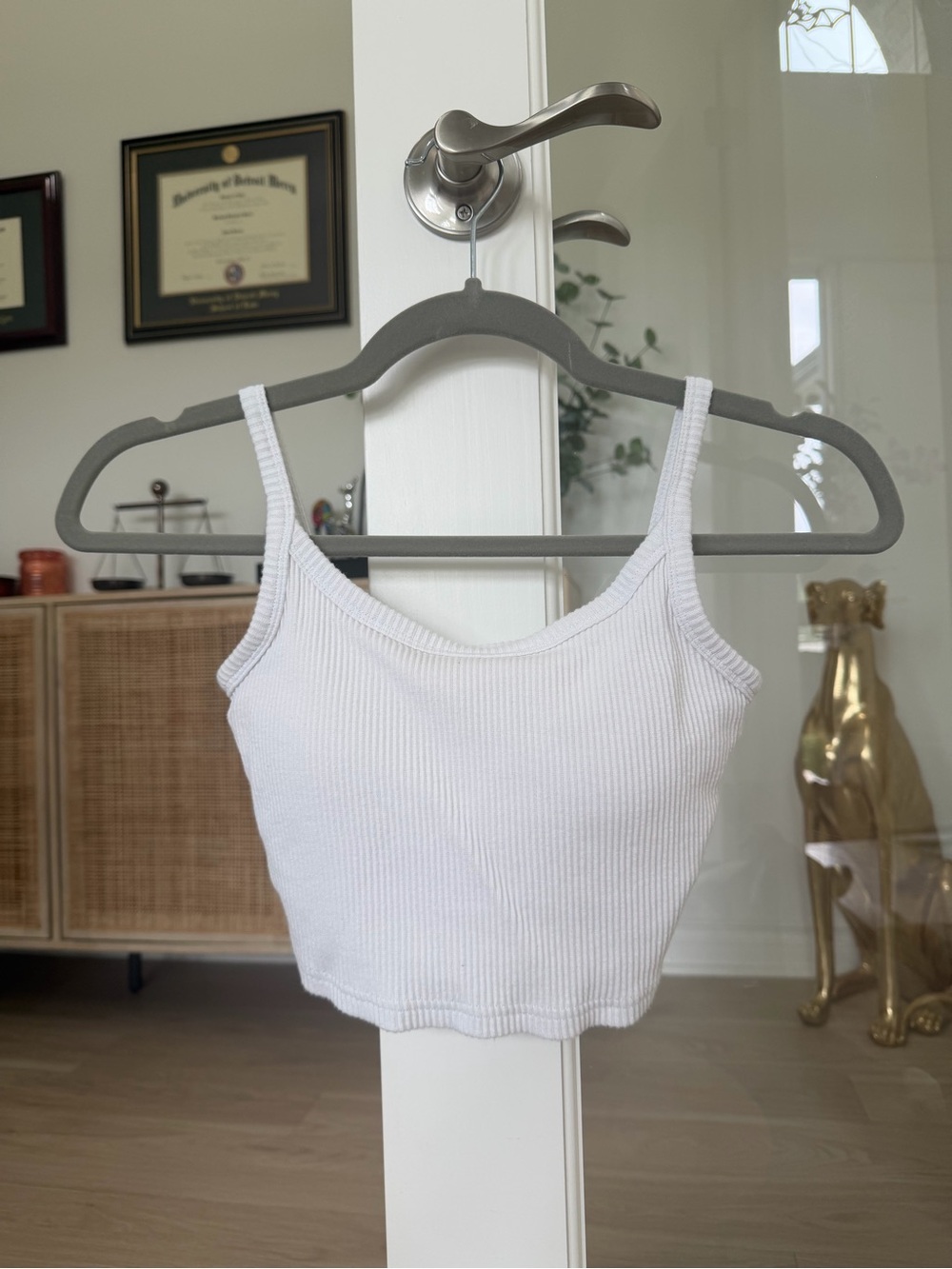 Klassy Network White Ribbed Cropped Tank
